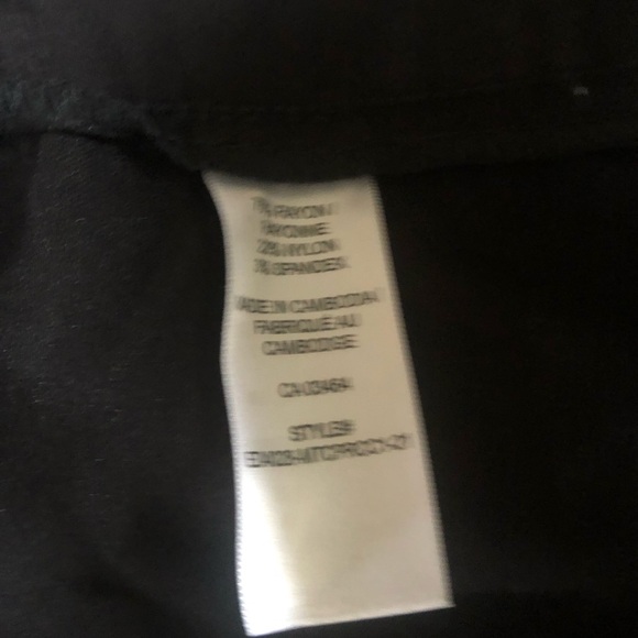 Ricki's exl black capri’s like new, dress them up or down for summer engagements - Picture 7 of 8